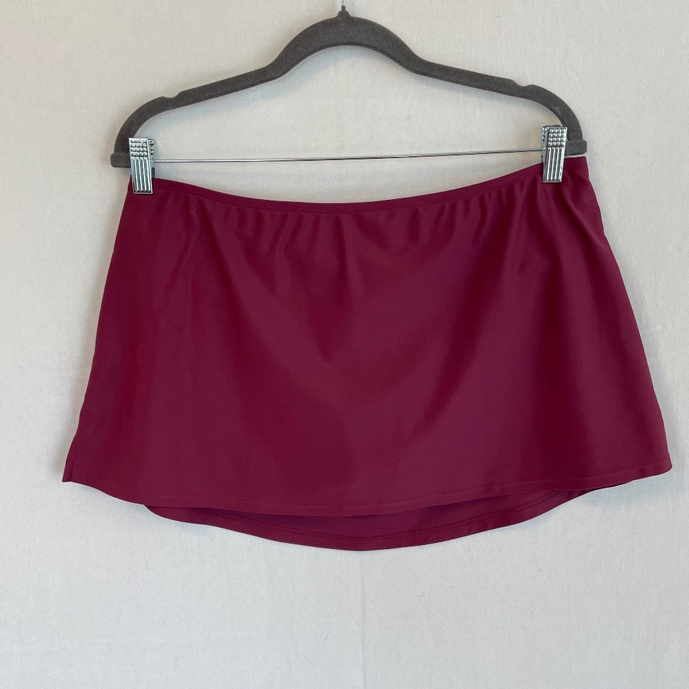 INTO THE BLEU by Amerex Size 12 Swim Skirt in Cranberry
